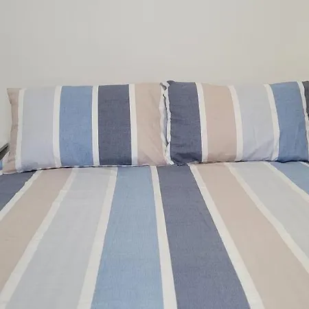 Iglesia De Santiago Ii *